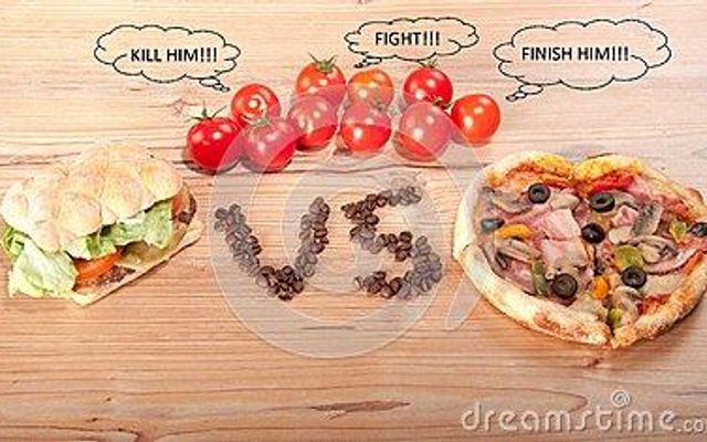 pizza vs hamburger