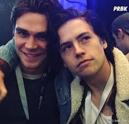 Riverdale: Which do you prefer?