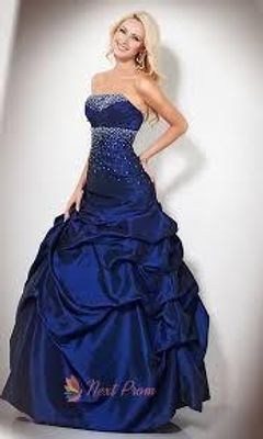 What dress would you wear to the Erudite prom? (1)