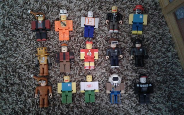 Which of my Roblox figures are you?