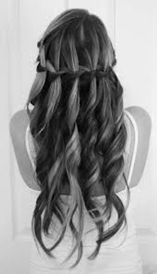 hows a cute way to wear your hair <3