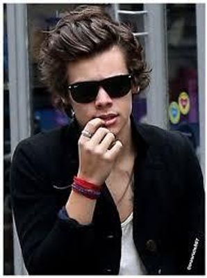 Would Harry Styles Date You? (1)