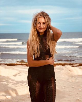 Kelsea Ballerini