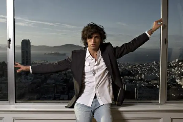 Priceless (A MIKA Fanfic) Priceless (A MIKA Fanfic)
