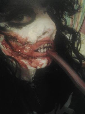 What do you guys think of my "jeff the killer" cosplay i made? i made this at 1 in the morning and umm scared my little sister to the point of being punched but ya so i hope u enjoy