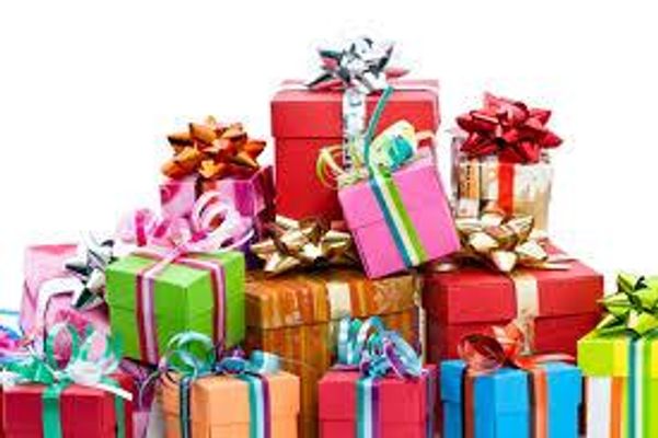 What are the biggest things on your Holiday wish list this year? anything you want realistic or not, whats on your list this year?!?!