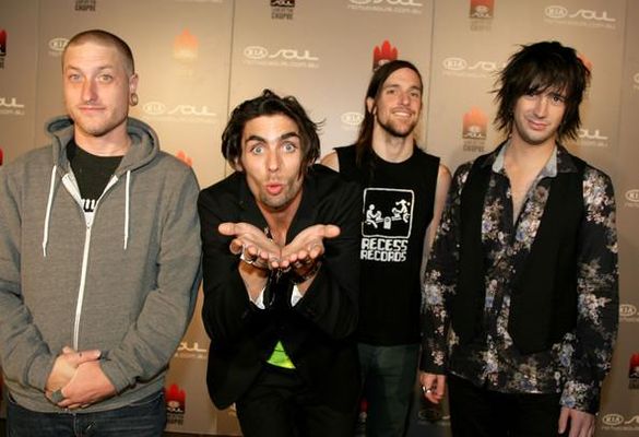 Does anyone like the band All the American rejects?