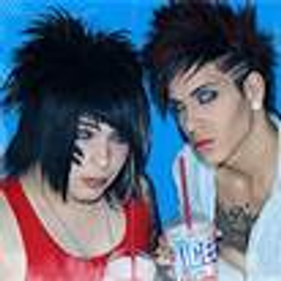 Dahvie Vanity vs Jayy