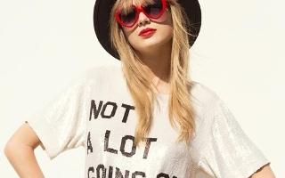 Do you think Taylor Swift rocks????