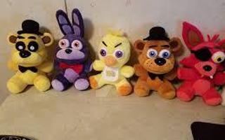 FnaF or FnaF plushies?