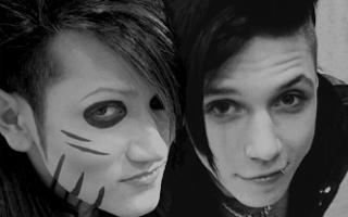 Who ships Andley?( Andy Biersack and Ashley Purdy)