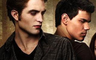 Who is hotter, From twilight