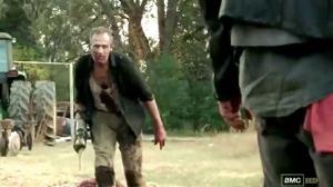 The walking dead: daryl kills walker merle