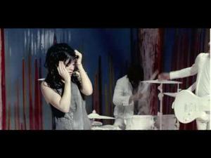 Flyleaf - All Around Me [HQ]