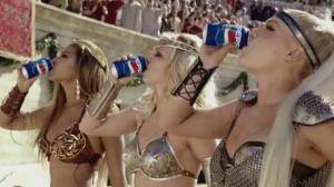 [HD] Britney Spears, Beyonce & Pink - We Will Rock You (Pepsi)