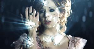 Shatter Me Featuring Lzzy Hale - Lindsey Stirling