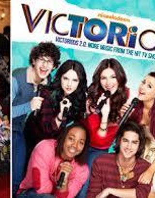 WHICH VICTORIOUS CHARACTER ARE YOU (1)