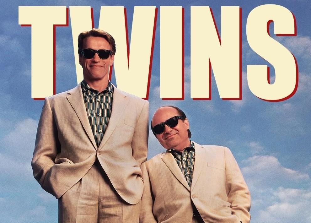 priceline.com offers discount to long lost twins