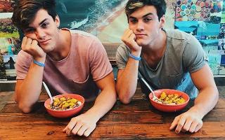 Dolan Twin Quiz!