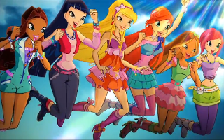 Are you Roxy or Bloom? (Winx quiz)