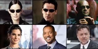 Which actor starred as Neo in 'The Matrix'?