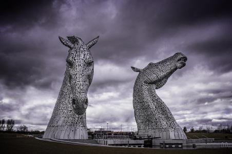 How do Kelpies lure humans to them?