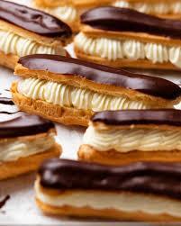 Which type of pastry is used for making eclairs?