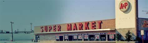 Which retailer is known for its 'Return Bar' inside some grocery store locations?