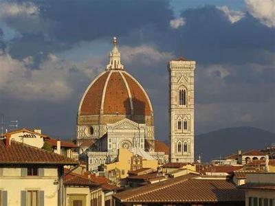 Which Italian city is considered the birthplace of the Renaissance?