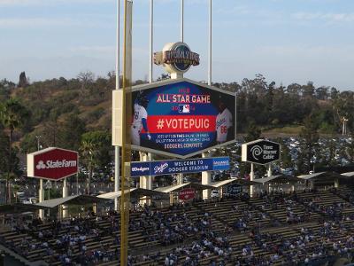 Which stadium features the largest video scoreboard in MLB?