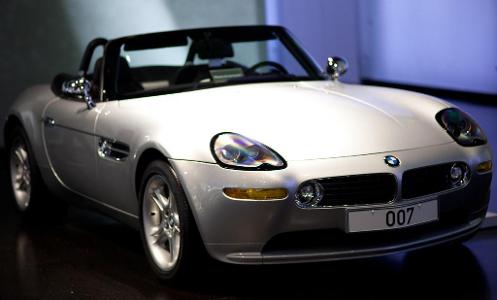 Which convertible model was famously featured in the James Bond film 'Goldeneye'?