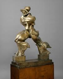 Which sculptor is associated with the Futurism movement?