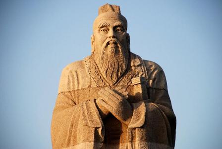 Which Chinese philosopher believed in the concept of 'The Mandate of Heaven'?