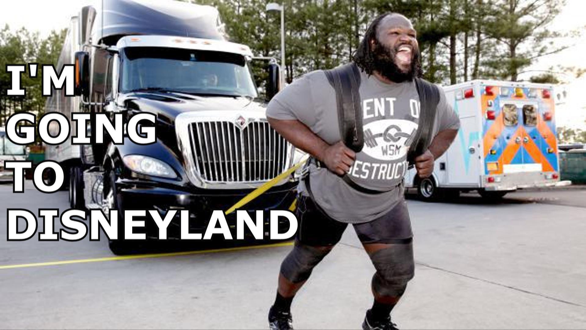 Не хило таскал по брендам. Mark Henry. Марк Генри WWE. Марк Генри 2023. WWE Марк Генри 2015.