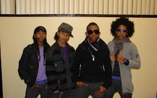 Mindless about yhu (A Mindles Behavior love story..)