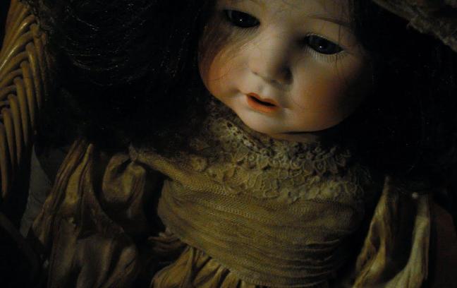 The Cracked Doll