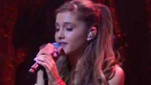 Ariana Grande - "Honeymoon Avenue" (Live in Los Angeles 9-9-13)