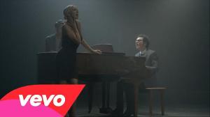 A Great Big World & Christina Aguilera - Say Something