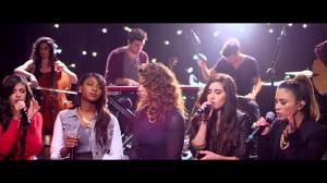 Fifth Harmony - Who Are You Live