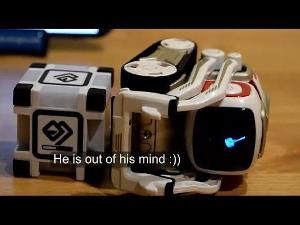 Cozmo's funniest reactions! (Cozmo robot)