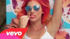 Bonnie McKee - American Girl