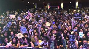 Filipino Directioners singing Perfect by One Direction #MITAMALBUMLAUNCH at Kia Theater