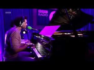 Mika : I only want to be with you ( Dusty Springfield cover )