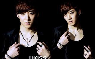 Why everyone thinks that ukiss kevin is gay? pls pls comment .