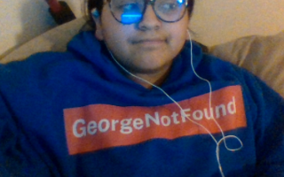 For the people who wanted to see me in my GeorgeNotFound hoodie I look uglyyy