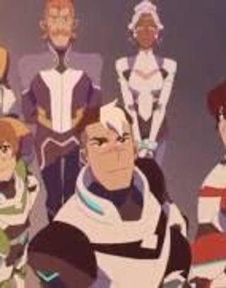 What do you guys think about voltron? im a voltron fan what about you what do you think about voltron, do you like it, hate it, tell me! oh and btw im talking about the 2016 voltron...the legendary defender one