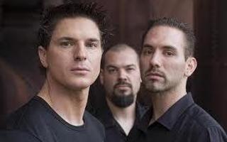 Does any one else watch ghost adventures I watch it just for the thrill ,even though ghosts scare me out of my wits