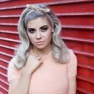 Marina and the Diamonds fan? Anybody a Marina and the Diamonds fan???