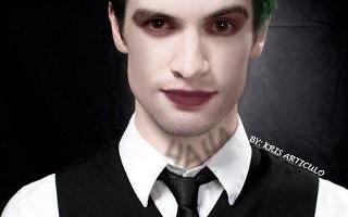 Anyone else here think Brendon Urie from panic at the disco be a great joker? come on yall know brendon would make a great joker hes carzy enough.