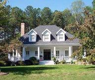 What are Pros and Cons of Southern US Homes? I'm doing research on Southern United States homes for a classwork assignment. I unfortunately haven't found alot. I was wondering if you could tell me features of Southern United States homes. Such as what the flooring's commonly made out of, what the roof's shape is, etc. Thanks!